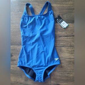 Speedo women's swim suit UPF 50+ with shelf bra